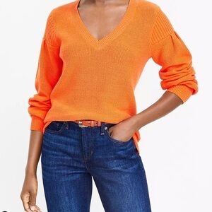 NWT LOFT HONEYCOMB STITCH V-NECK SWEATER